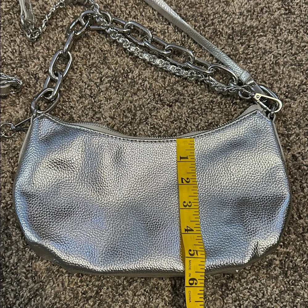 Urban Expressions Silver Chain Strap Women's Bag